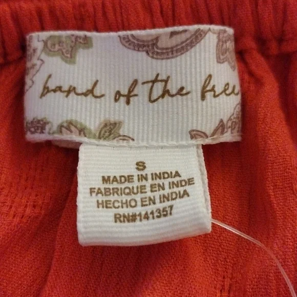 Band Of Gypsies Smocked Hot Coral Square Neck Puffy Sleeve Top Size Small - Picture 8 of 11